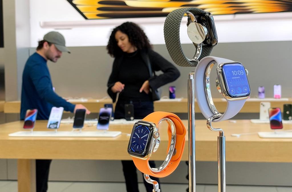 Apple testing use of 3D printers to make smartwatches: report