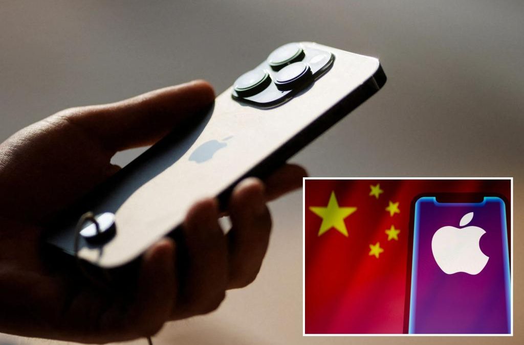 Apple shares tumble in wake of China iPhone ban
