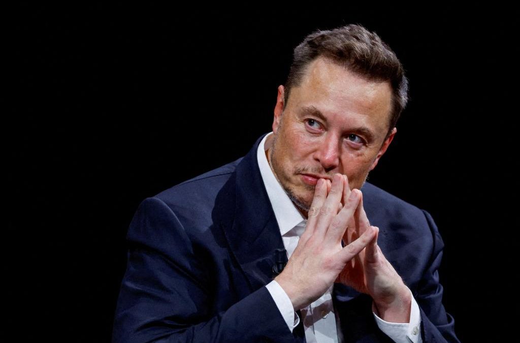 Twitter probed over security lapse before Elon Musk takeover