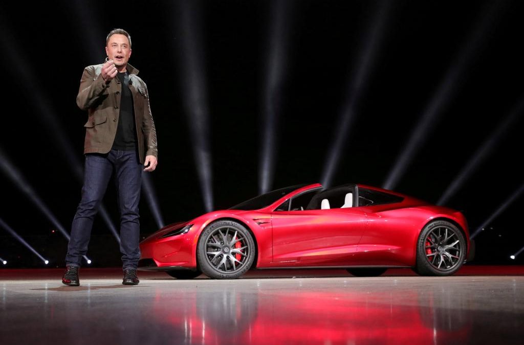 Elon Musk vows Tesla will ship long-delayed Roadster next year