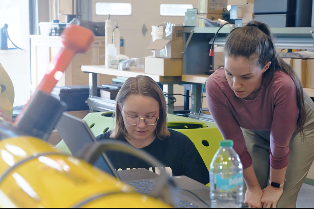 Featured video: Coding for underwater robotics